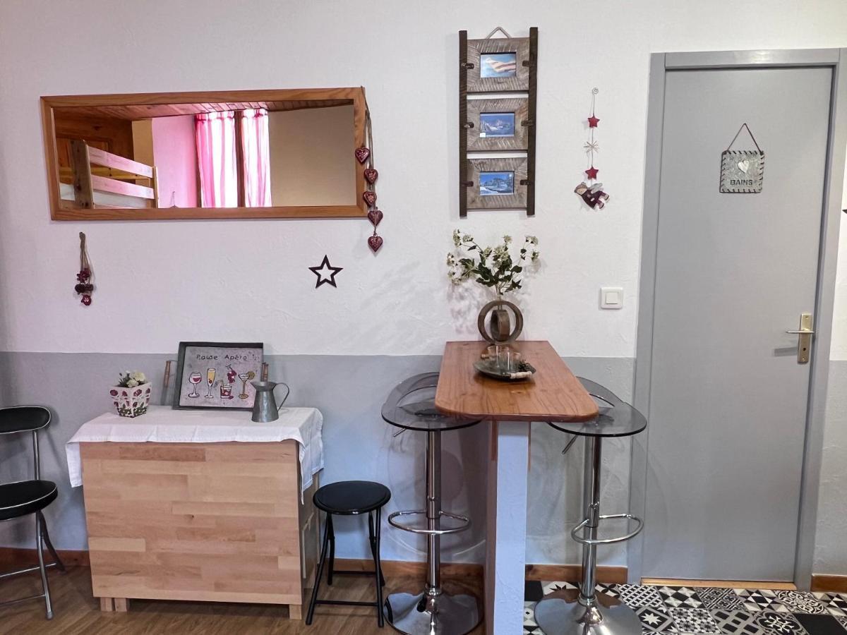 L'Astazou "Pret Gracieux Du Materiel De Ski" Au Studio Luz-Saint-Sauveur Zewnętrze zdjęcie